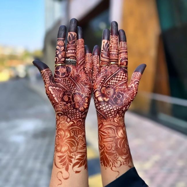 Haryali Teej mehendi Design